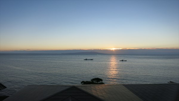 海辺の夕日や朝日の背景画像