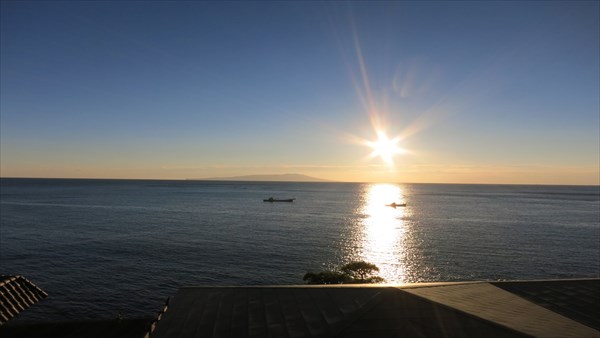 海辺の夕日や朝日の背景画像